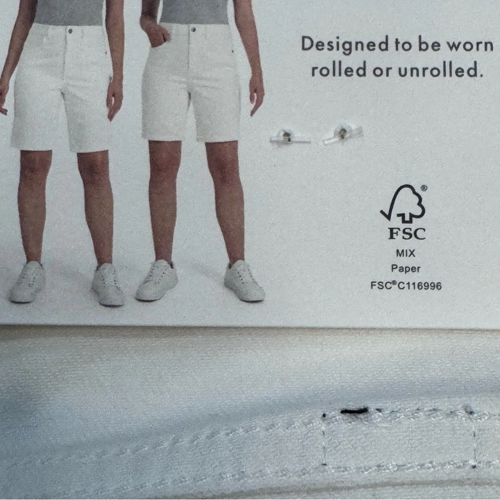 NWT Wrangler White Denim Shorts 8/29